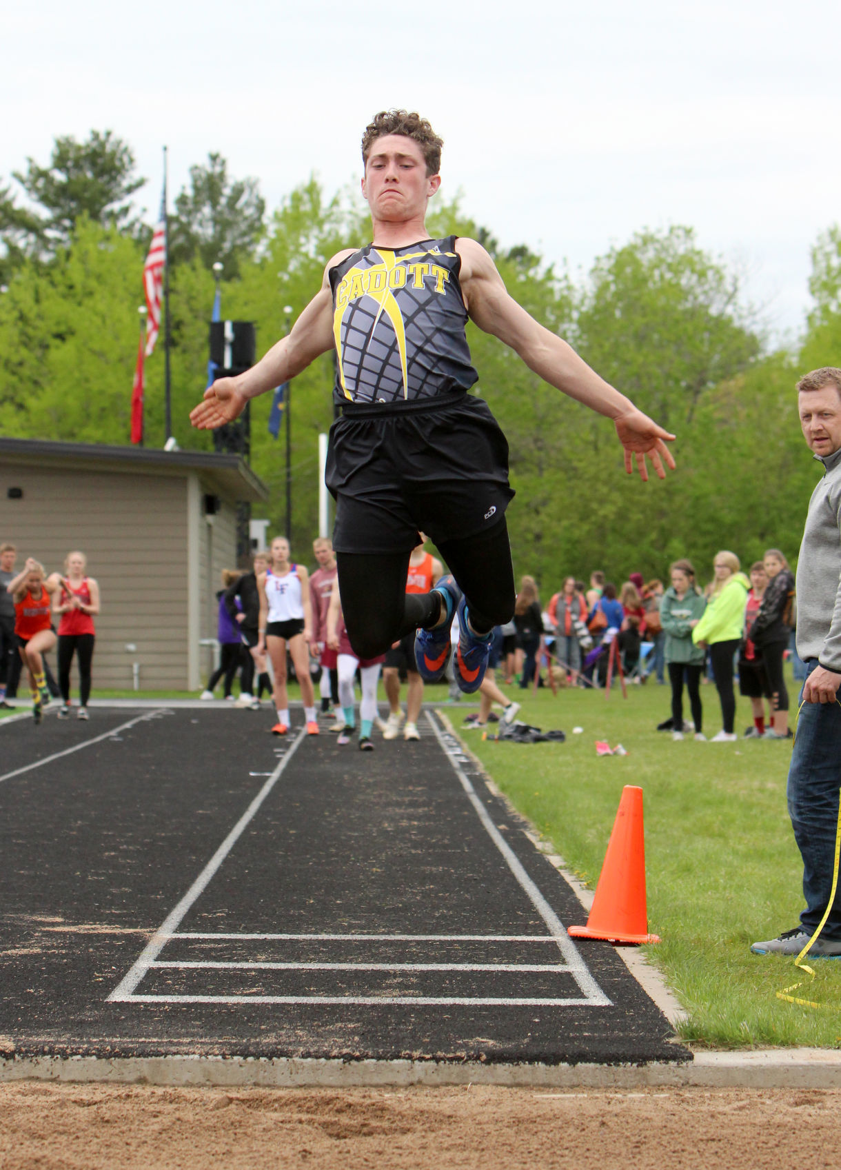 Division 3 track and field sectionals at Cameron 5-23-19